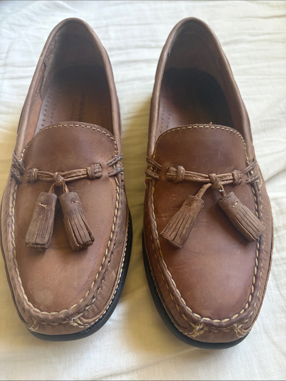 Johnston & Murphy Men's Tan Leather Tassel Passport Loafers